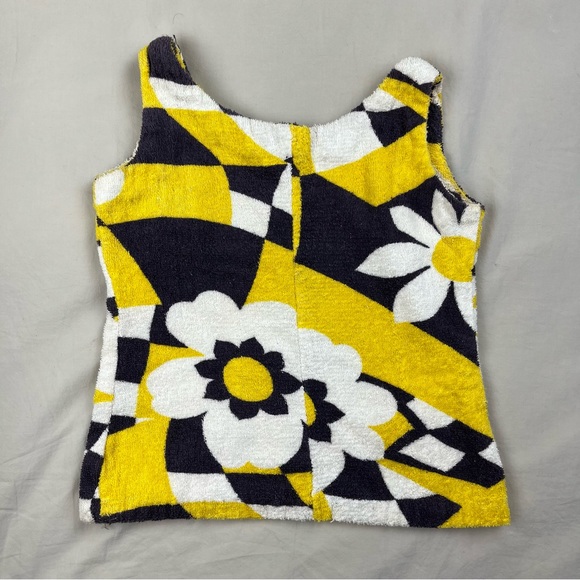 Mod Flower Tank Top - Picture 2 of 4